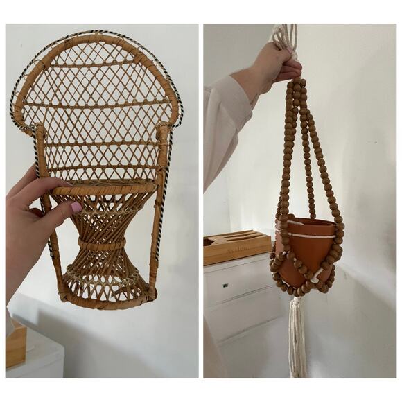 Wicker Rattan Peacock Planter and plant hanger - Picture 1 of 1